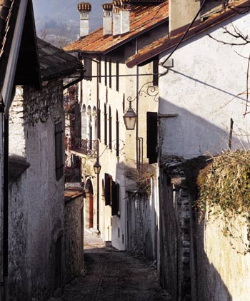 Feltre - Via dedicata a Giovanni da Vidor, condottiero dei Feltrini alle Crociate