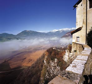 il Santuario dei SS.Vittore e Corona