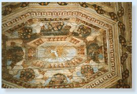 Sala Pia Affresco interno